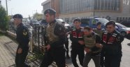 Jandarma ekipleri 5 teröristi yakaladı