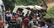 Giresun'da minibüs şarampole yuvarlandı: 5 ölü 6 yaralı