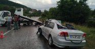 Zonguldak'ta iki araç çarpıştı: 3 yaralı
