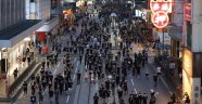 Hong Kong'da binlerce kişi yeniden sokaklarda