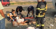 Sivas'ta tır devrildi: 2 yaralı