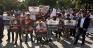 Yemenliler BAE'nin saldırılarını protesto etti