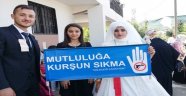 'Mutluluğa Kurşun Sıkma'