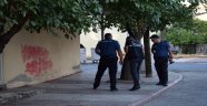 Balkondan düşen çocuk yaralandı