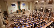 Gürcistan'da hükümet güvenoyu aldı