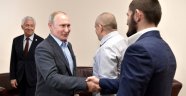 Putin Nurmagomedov ile bir araya geldi