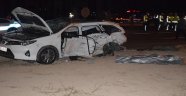 Havaalanı yolunda kaza 2 ölü 16 yaralı