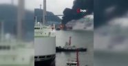 Güney Kore'de kargo gemisinde yangın