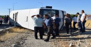 Halk otobüsü devrildi: 25 yaralı
