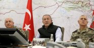 Bakan Akar ve komutanlar Barış Pınarı Harekatı'nı sevk ve idare ediyor