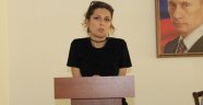 İran gözaltında tuttuğu Rus gazeteciyi serbest bıraktı