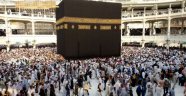 Suudi Arabistan'dan kadınlar için Umre açıklaması