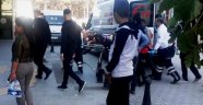 İnşaat iskelesinden düşen işçi yaralandı