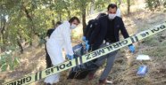 Ormanlık alanda çürümeye başlamış ceset bulundu
