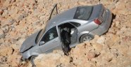 Otomobil şarampole uçtu: 5 yaralı