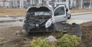 Elazığ'da midibüs ile ticari araç çarpıştı: 1 yaralı