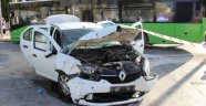 Otobüs ile otomobilin çarpıştığı kazada 7 kişi yaralandı