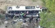 Tunus'ta otobüs devrildi: 22 ölü 21 yaralı
