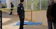 3. kattaki evinin penceresinden düşen yaşlı kadın hayatını kaybetti