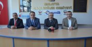 "Eleştirilere alışkın olmalıyız"