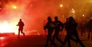 Fransa'da eylemcilerden polislere tehdit mektupları