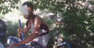 Mevsimlik işçiler nargile ile yorgunluk atıyor