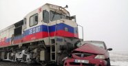 Kars'ta tren kazası: 3 ölü