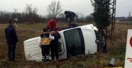 Tekirdağ'da hafif ticari araç tarlaya savruldu: 1 yaralı