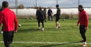 Yeşilyurt Belediyespor kamptaki ilk hazırlık maçını kazandı