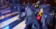 Fransa polisinden göstericilere sert müdahale