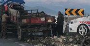 Devrilen traktörün altında kalan sürücü hayatını kaybetti