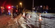 Afyonkarahisar'da otomobil elektrik direğine çarptı: 1 ölü