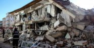 Deprem bilançosu 4 ölü 226 yaralı