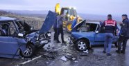 Otomobiller çarpıştı: 5 yaralı