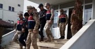 Hırsızlık şüphelisi 2 kişi tutuklandı