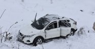 Yoldan çıkan cip şarampole uçtu: 6 yaralı