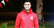 Motosiklet trafik levhasına çarptı: 2 ölü