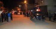 Bakkala giden çocuk tabancayla vuruldu
