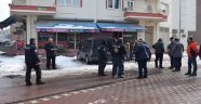Esnaf komşu kavgası: 6 yaralı
