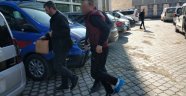 Polis kaçan aracın lastiğine ateş açtı: 1 yaralı