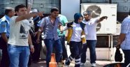 Polis Merkezi Önünde Silahlı Kavga: 4 Yaralı