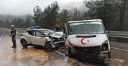 Kafa kafaya çarpıştılar: 5 yaralı