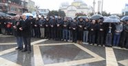 İdlib şehitleri için gıyabi cenaze