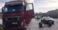 Tır ile çarpışan otomobilin dingili fırladı: 1 yaralı
