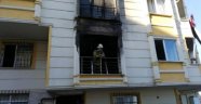 Apartmanda yangın çıktı 5 kişi mahsur kaldı