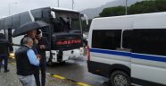 Manisa'da işçi servisi kaza yaptı: 8 yaralı