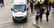 Pazar yerinde satırlı sopalı kavga: 3 yaralı