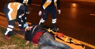 Önce darp etti sonra kafasına cam şişeyle vurarak yaraladı