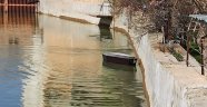 Çoruh Nehri'nde ilginç görüntü yüzen tabutlar