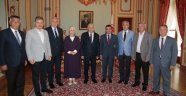 AK Parti heyetinden Yıldırım'a ziyaret